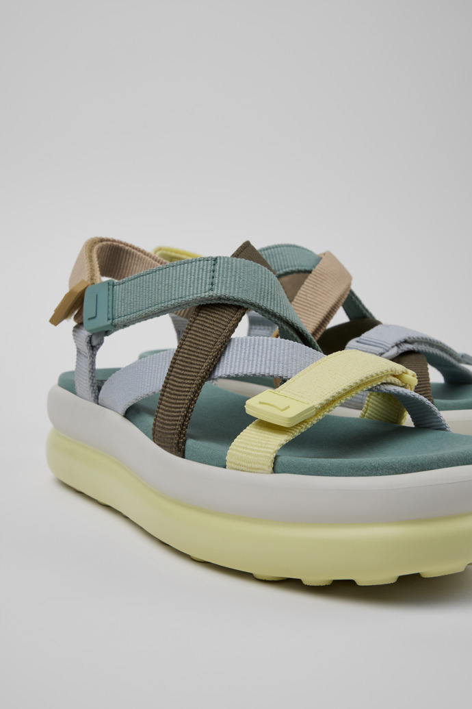 Camper Twins - Sandalias multicolor de PET reciclado para mujer.