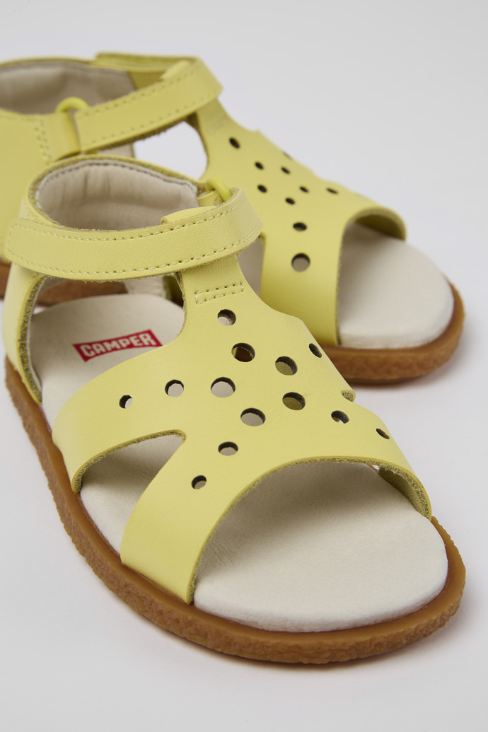 Camper Twins - Sandalias amarillas de piel