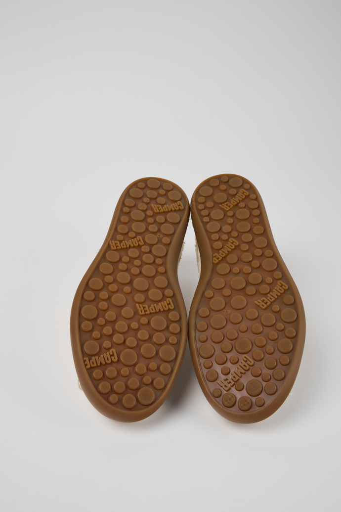 Camper Pelotas Soller - Zapatillas beige para hombre fabricadas con algodón orgánico.