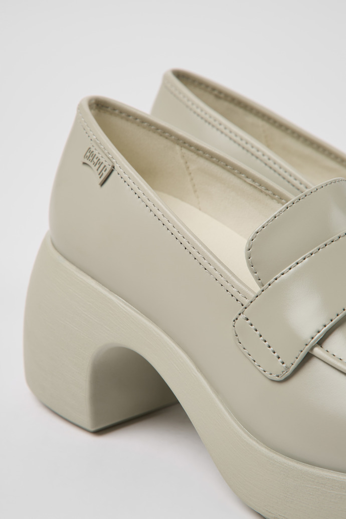 Camper Thelma - Zapato de piel gris para mujer