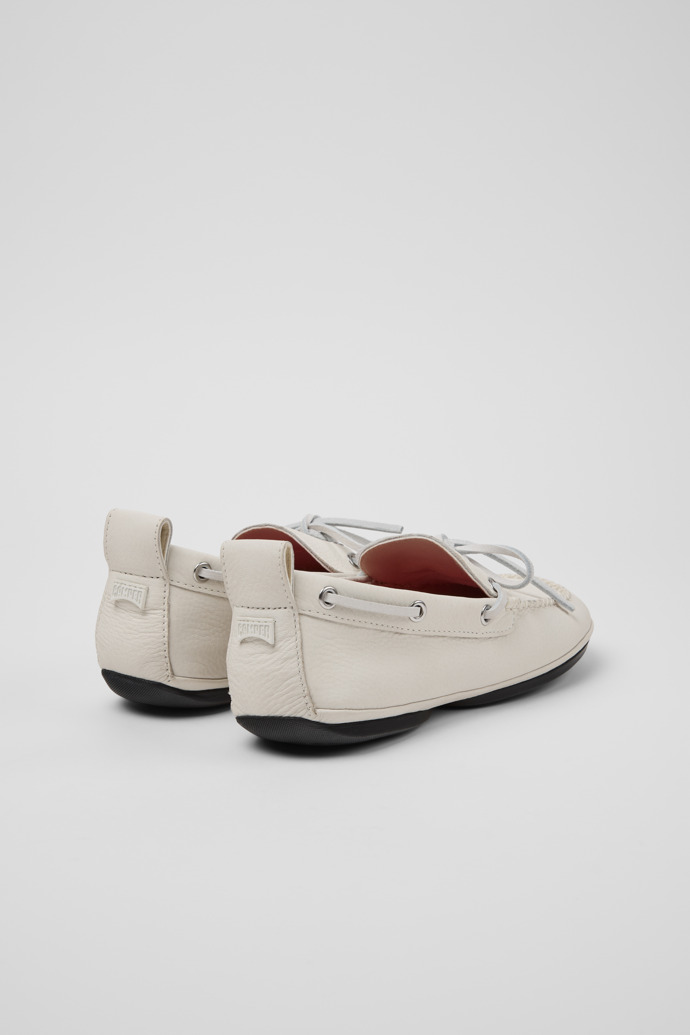 Camper Right Nina - Bailarinas blancas de piel para mujer.