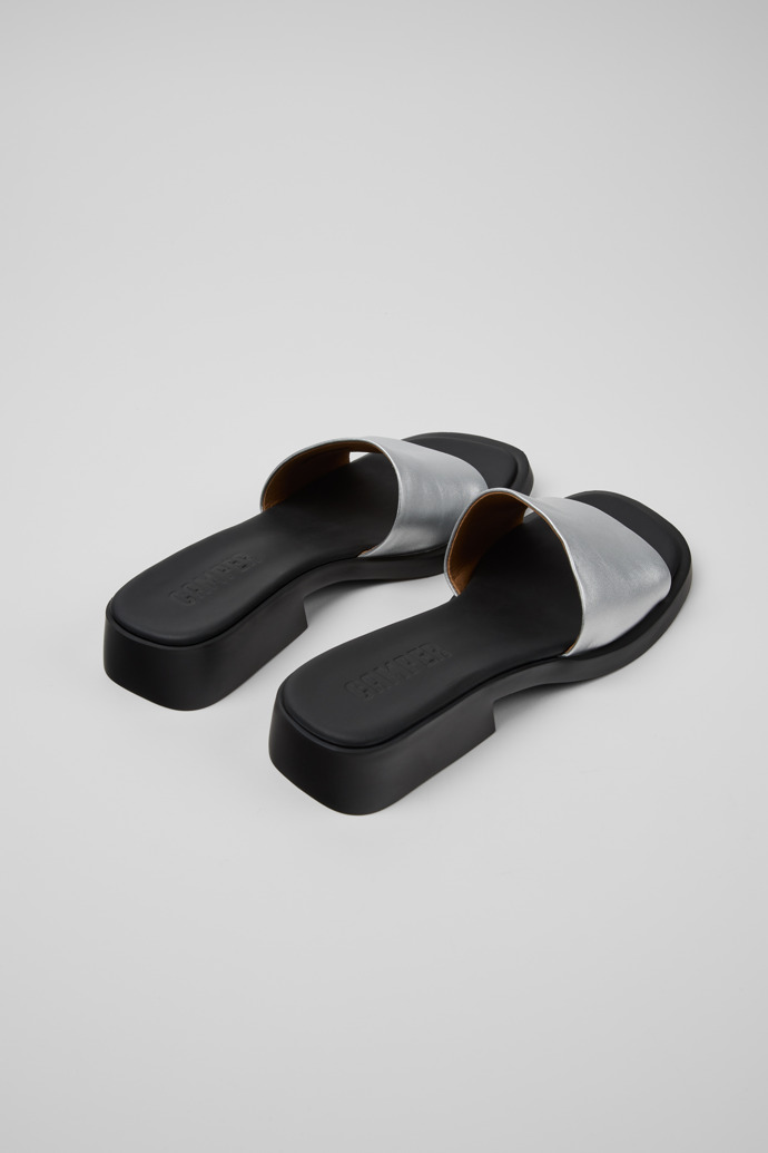Camper Dana - Sandalias grises de piel para mujer.