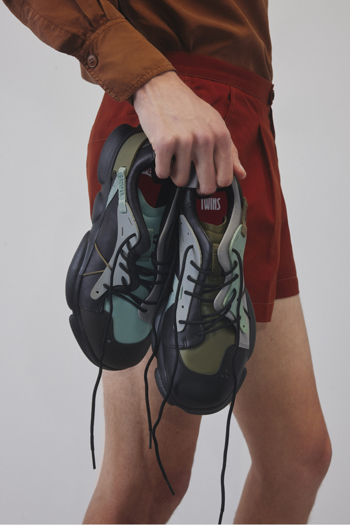 Camper Twins - Zapatillas multicolor para hombre de piel y textil.