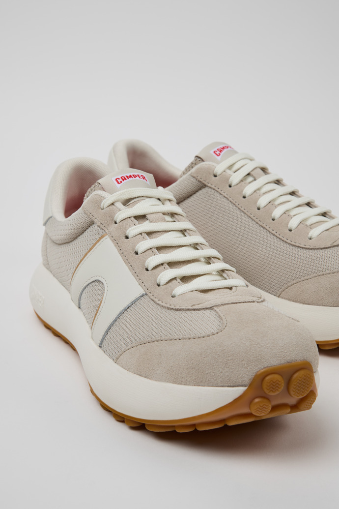 Camper Pelotas Athens - Zapatillas de piel multicolor para hombre fabricadas con PET reciclado y piel nobuk.