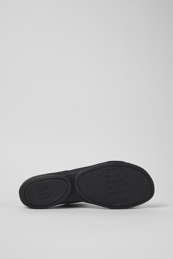 Camper Right - Sandalias negras de piel para mujer.