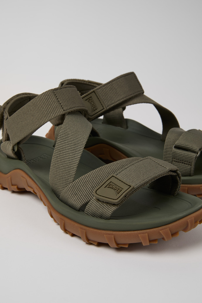 Sandalias Camper Drift Trail - Sandalia gris para hombre fabricada con PET reciclado.