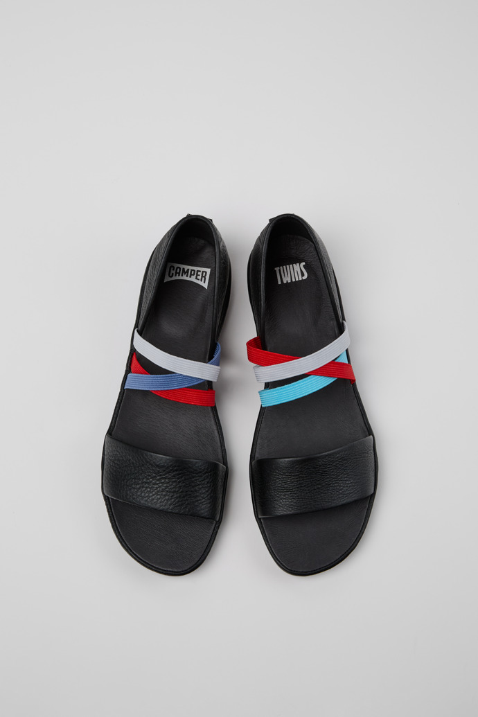 Camper Twins - Sandalias negras de piel para mujer.