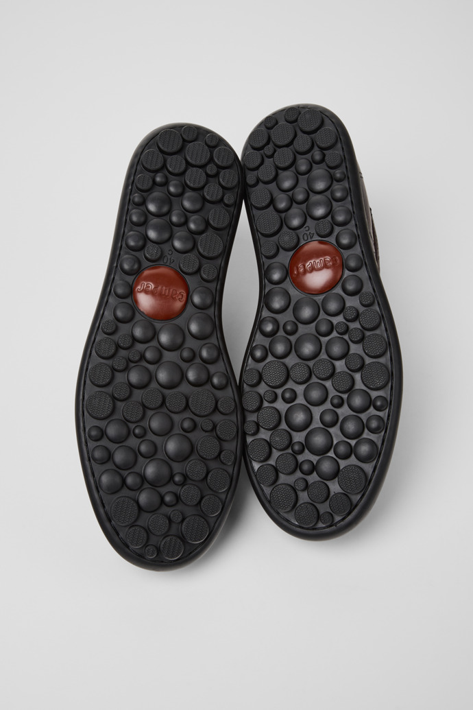 Camper Pelotas - Zapatos de piel color vino para mujer.