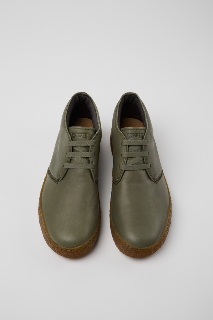 Camper Peu Terreno - Botines verdes de piel para hombre.