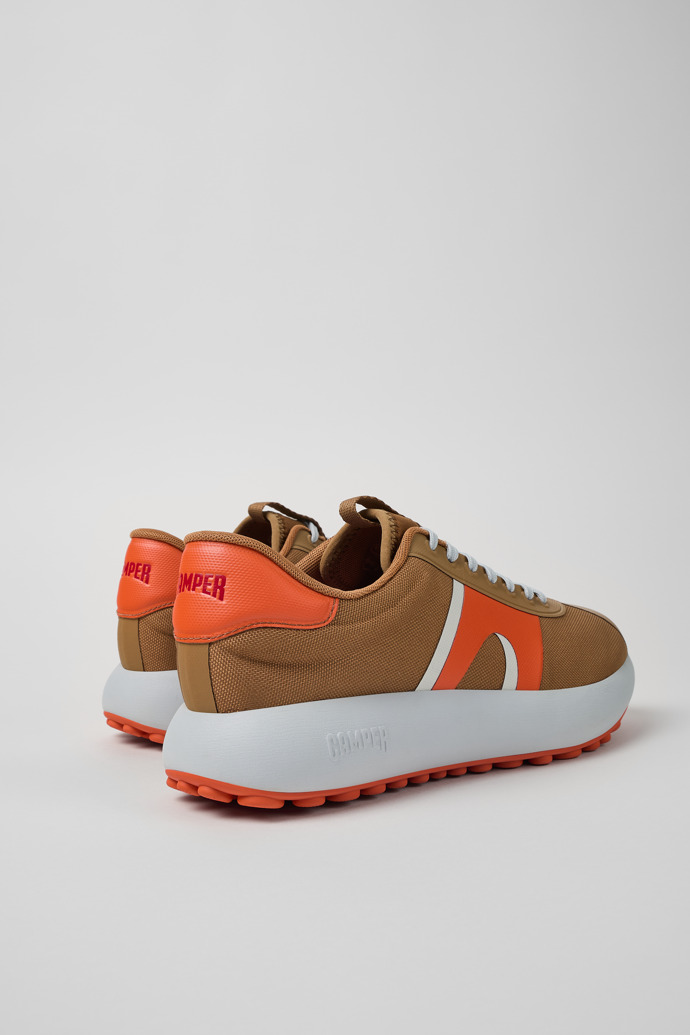 Camper Pelotas Athens - Zapatillas marrones para hombre de textil.