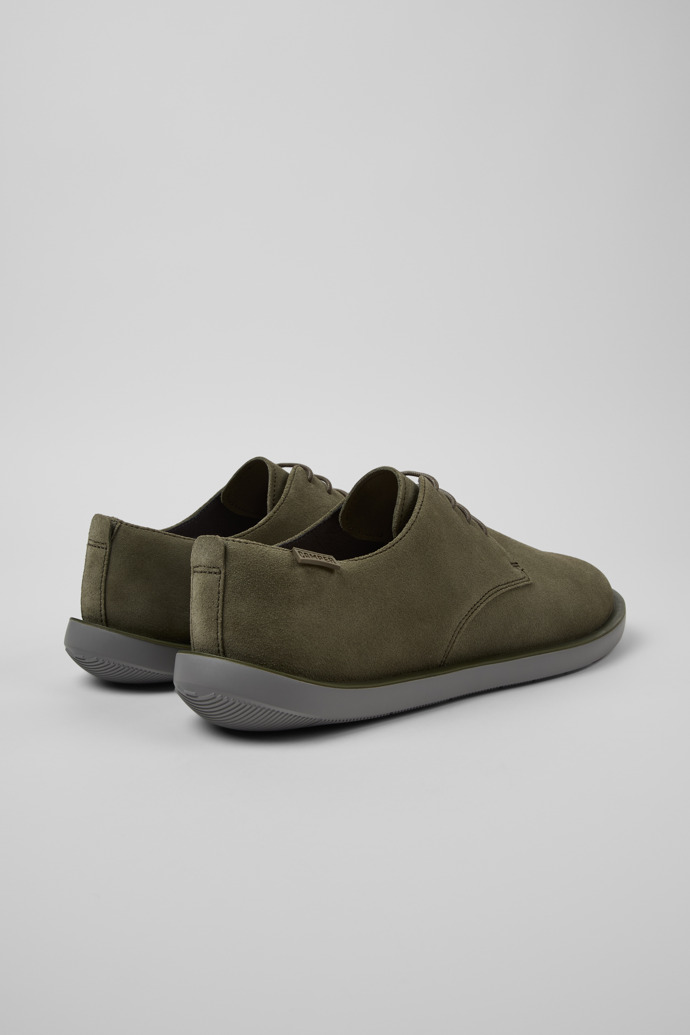Camper Wagon - Zapato verde para hombre de piel nobuk.
