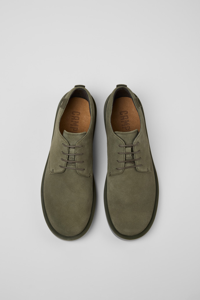 Camper Wagon - Zapato verde para hombre de piel nobuk.