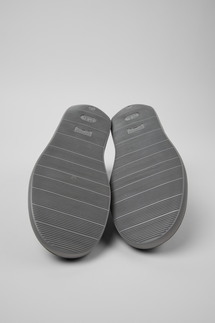 Camper Wagon - Zapato verde para hombre de piel nobuk.