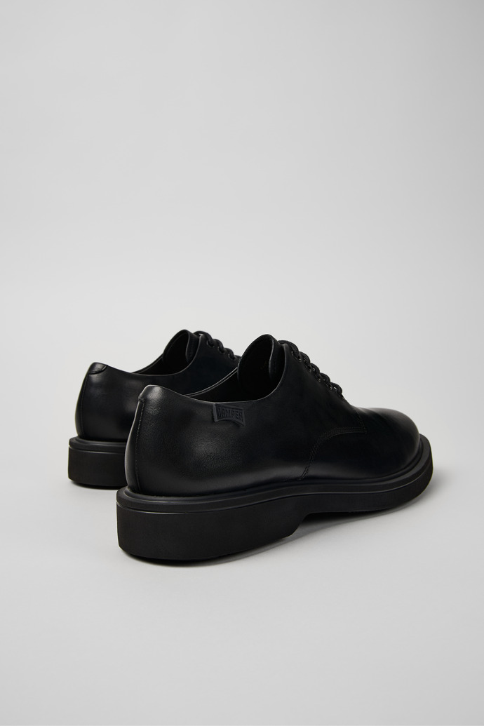Camper Norman - Zapato de piel negro para hombre.