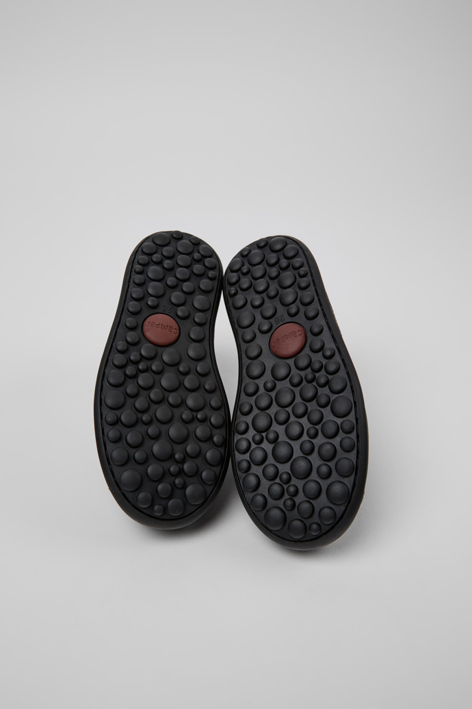 Pelotas de Camper - Zapato infantil de piel y textil negro.