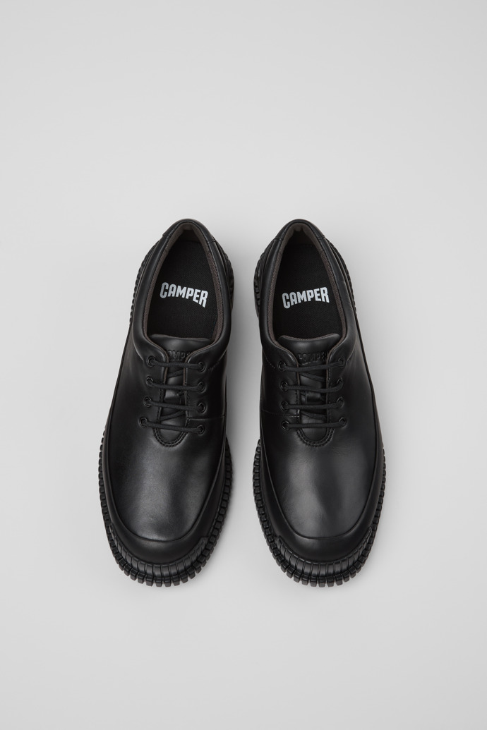 Camper Pix - Zapato negro de piel para mujer.