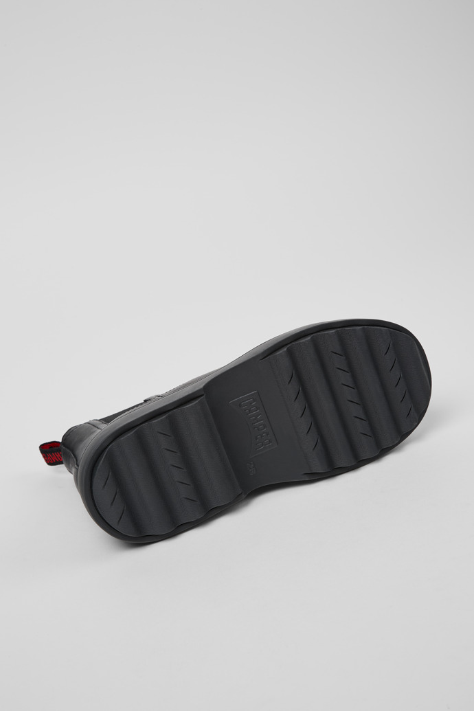 Camper Norte - Botines negros de piel para niño.