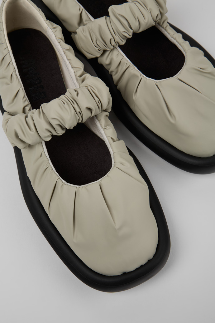 Camper Onda - Zapatos Mary Jane de tela gris para mujer