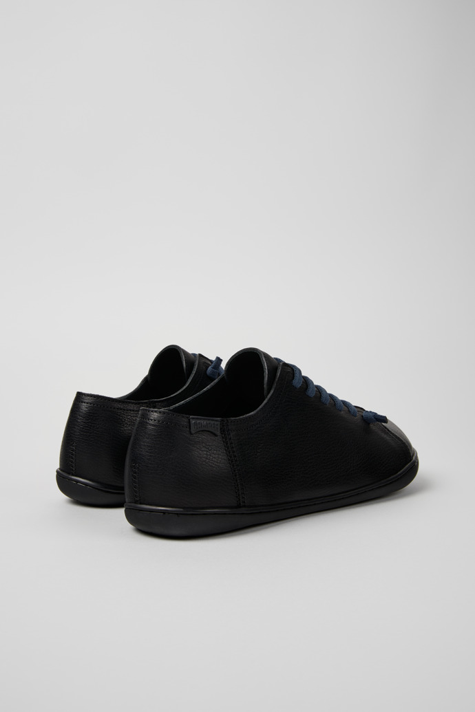 Camper Peu - Zapatos negros de piel para hombre.