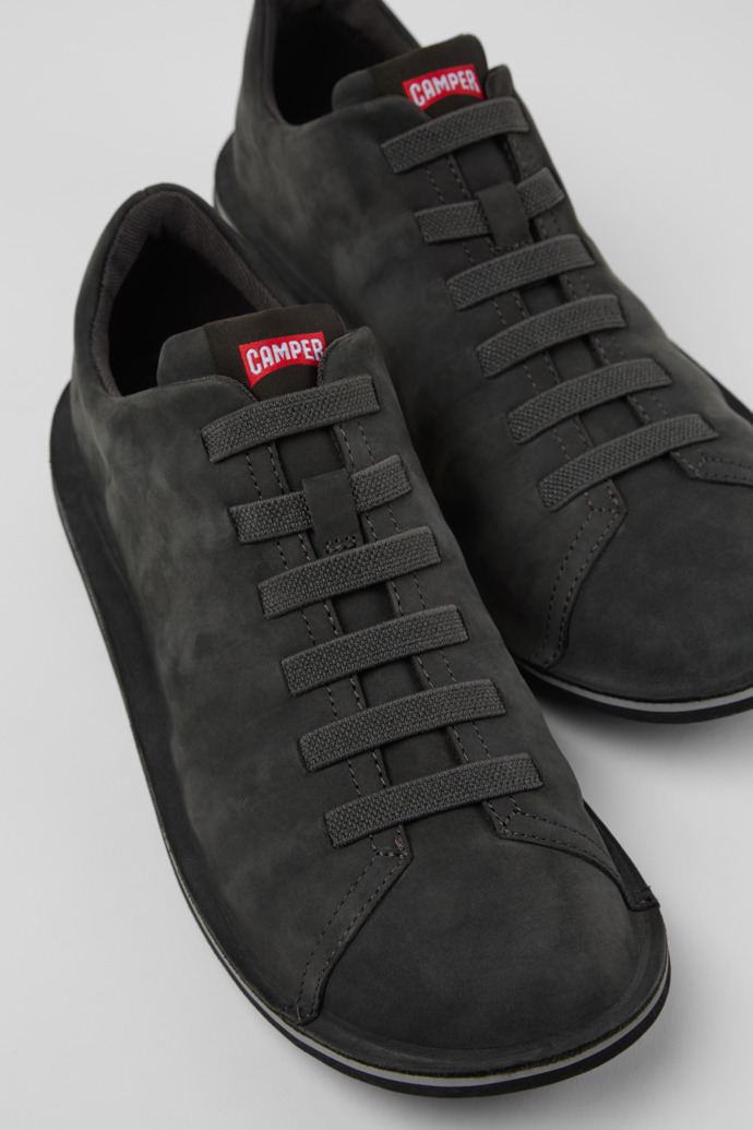 Camper Beetle - Zapato gris de piel nobuk para hombre.