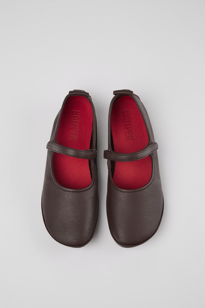 Camper Right - Zapatos Mary Jane de piel color vino para mujer