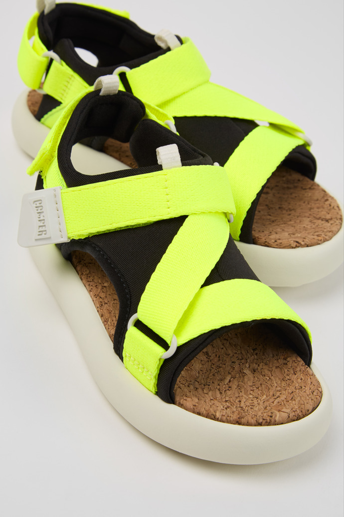 Camper Pelotas Flota - Sandalias multicolor para niño fabricadas con PET reciclado.