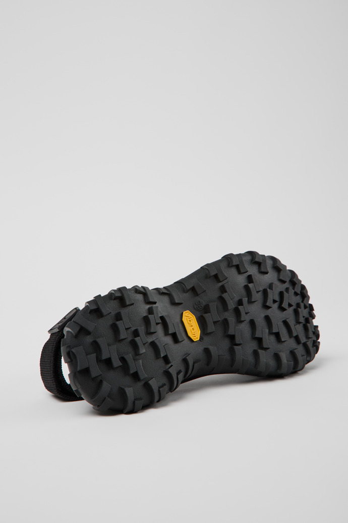 Sandalias Camper Drift Trail - Sandalias negras de PET reciclado para mujer.