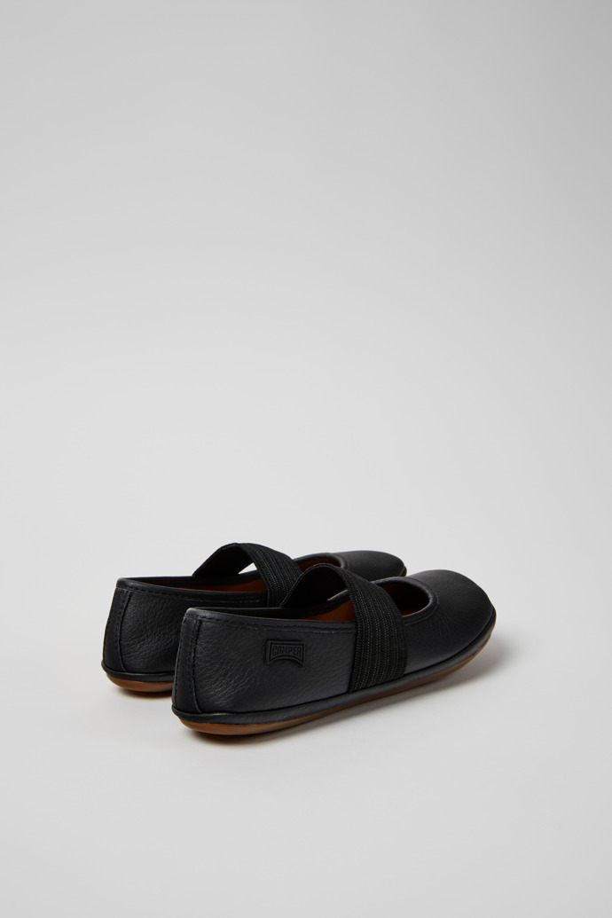 Camper RIGHT - Bailarinas negras de piel para niños.