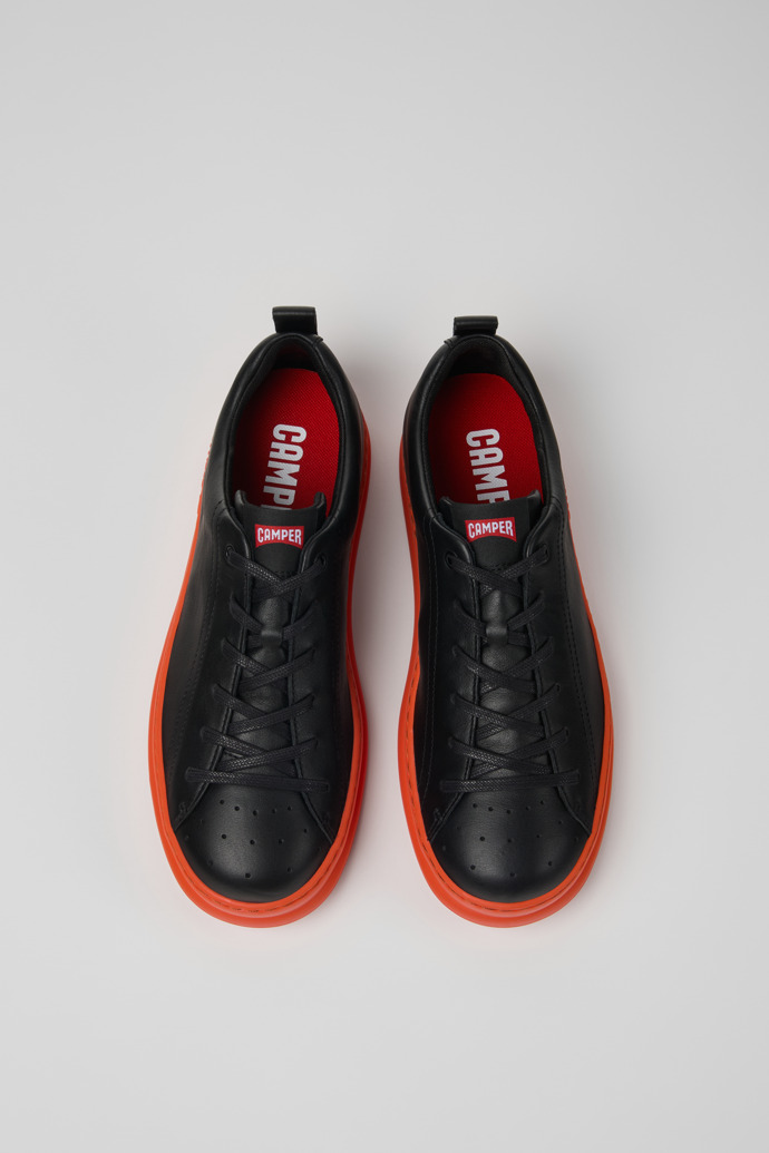 Camper Runner - Zapatilla de piel negra para hombre