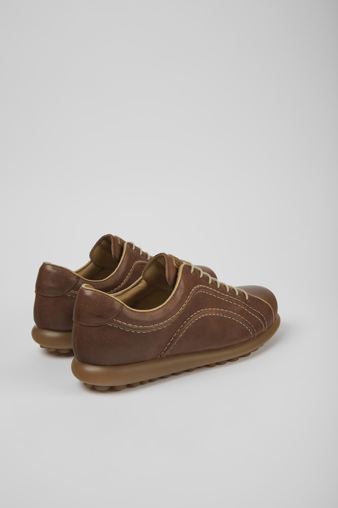 Camper Pelotas - Zapato marrón para hombre de piel de curtido vegetal