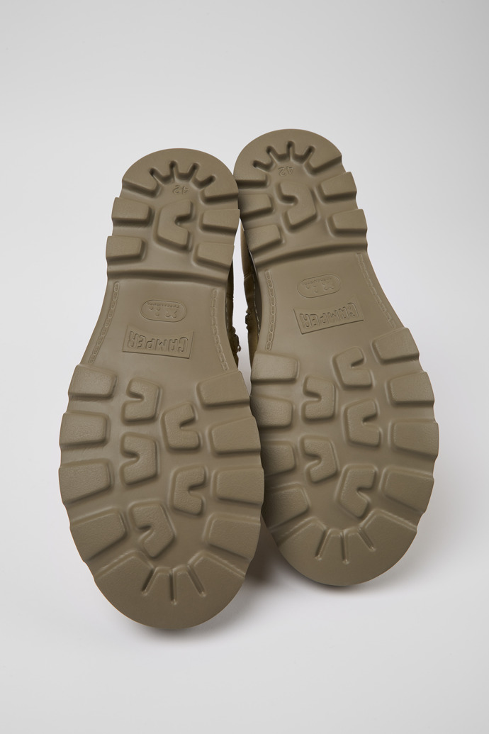 Camper Brutus - Botín beige para mujer de piel nobuk y textil.